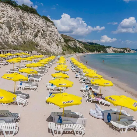 Divoto Glamping בלצ'יק